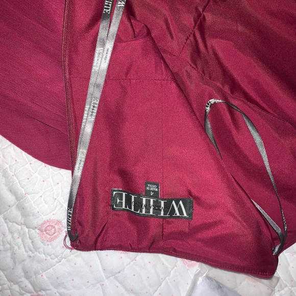 Dress - Picture 3 of 4